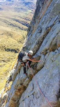 Dans le milieu de la voie Dans le milieu de la voie